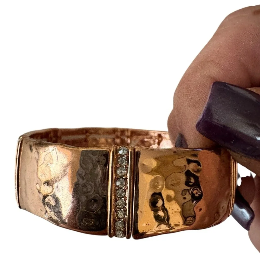 Women's Rose‎ Gold-Toned Bangle Bracelet with inlay Rhinestones Chunky Y2K Retro